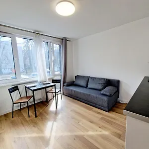 modern-apartment-batorego-16-a121.warsawhotelspoland.com/